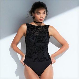 💋 Lace Bodysuit Jet Black Velvet Floral Shadow